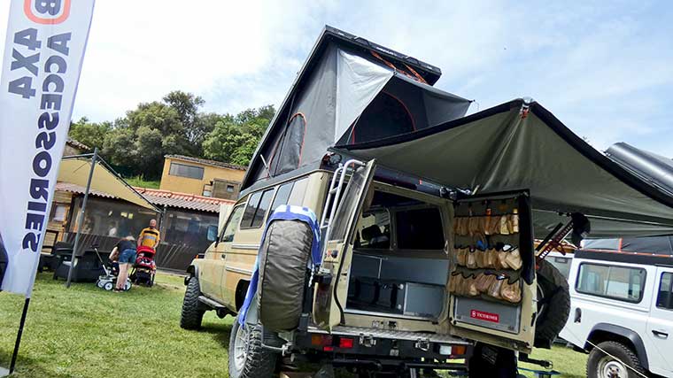 TOYOTA-camper