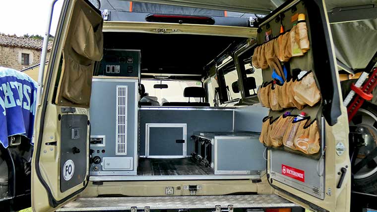 interior-toyota-overland